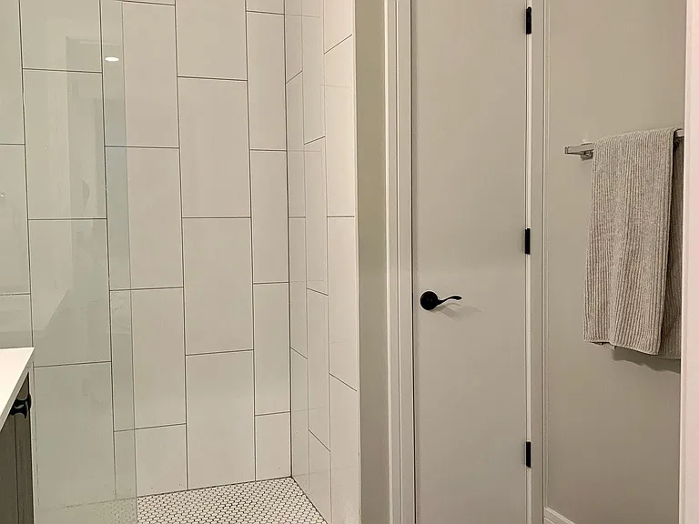 2556 W Armitage Ave #201 — Photo 4