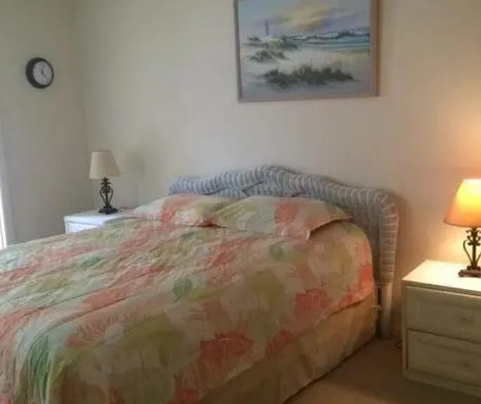 1971 NE Collins Cir #20 — Photo 5