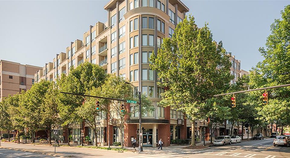 1st image of 120 N Cedar St #436