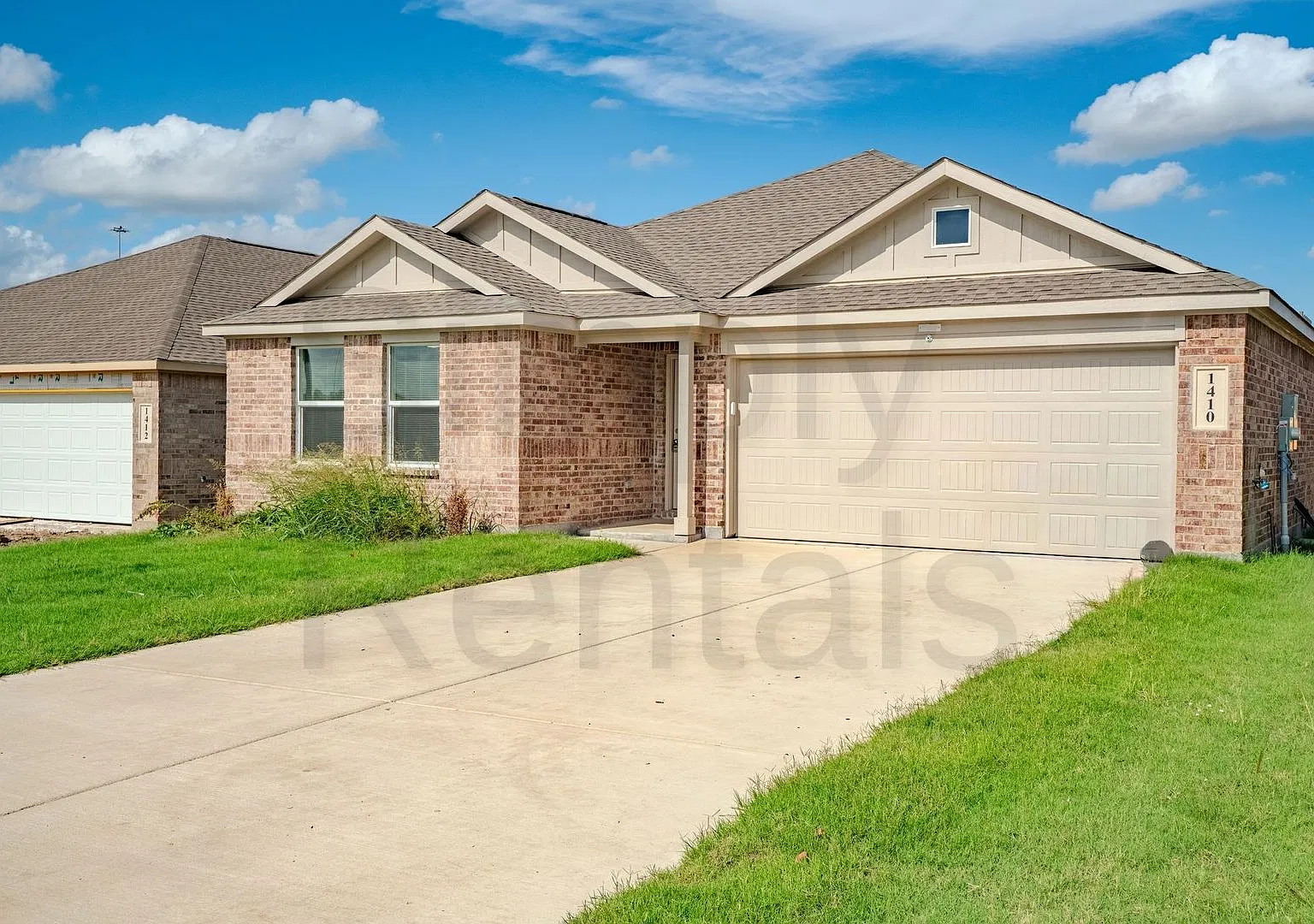 1410 Gratiot - Greenville — Photo 1