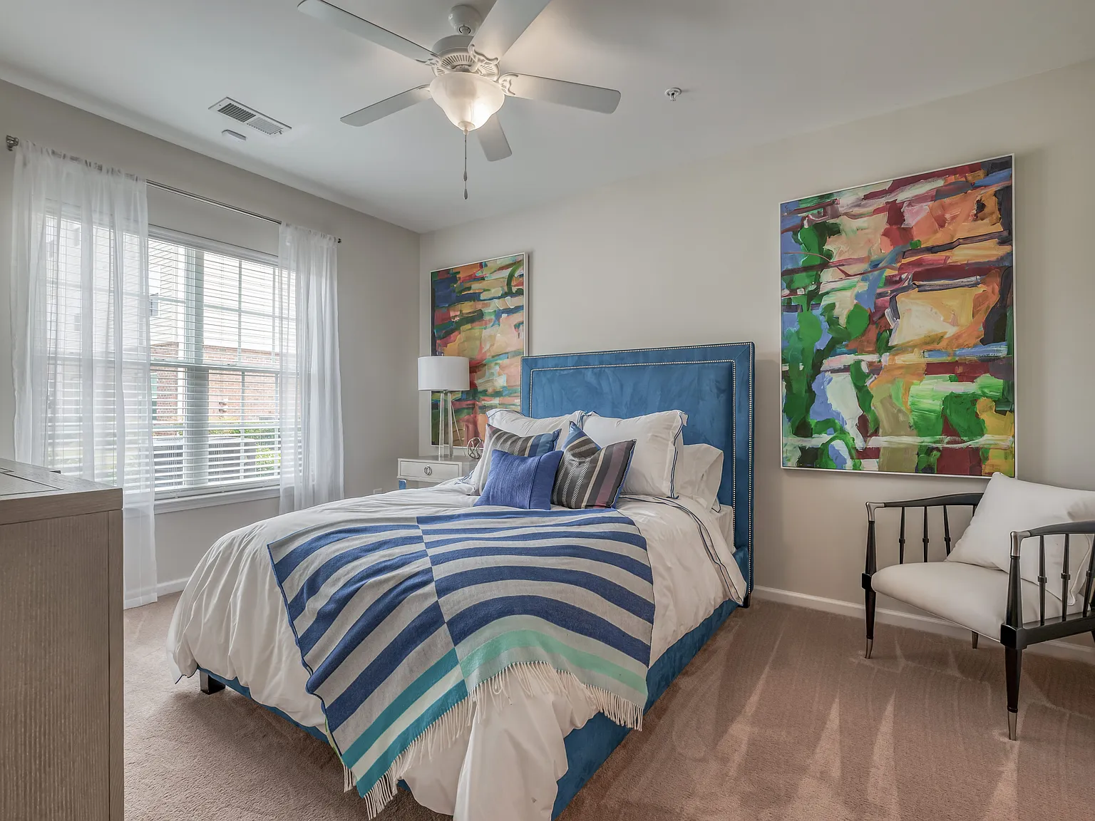 Reserve at Park West — Photo 4