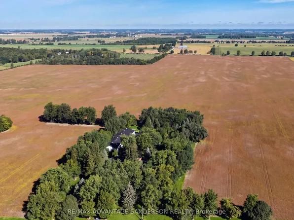 15626 Elginfield Rd, Lucan Biddulph, ON N0M 1V0