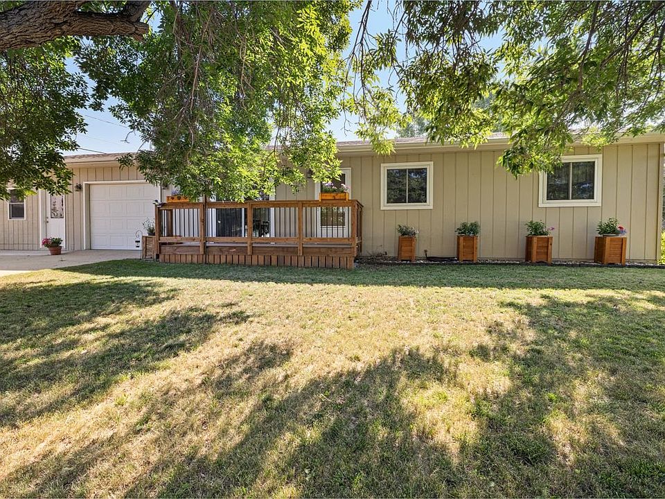 1st image of 2548 Belview Dr