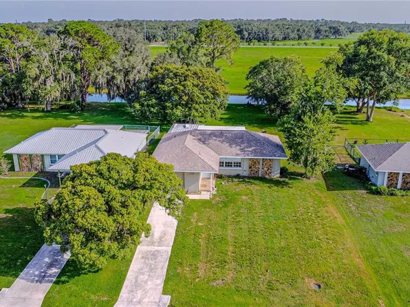7208 Honeysuckle Dr, Sebring, FL 33876