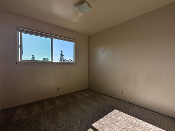 5th image of 3035 School St #E