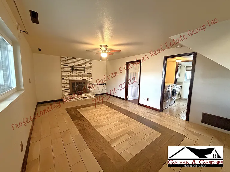 1435 Coronado Dr — Photo 8