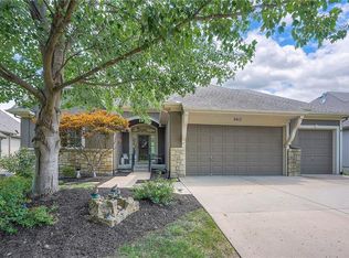 8817 W 160th St, Overland Park, KS 66085