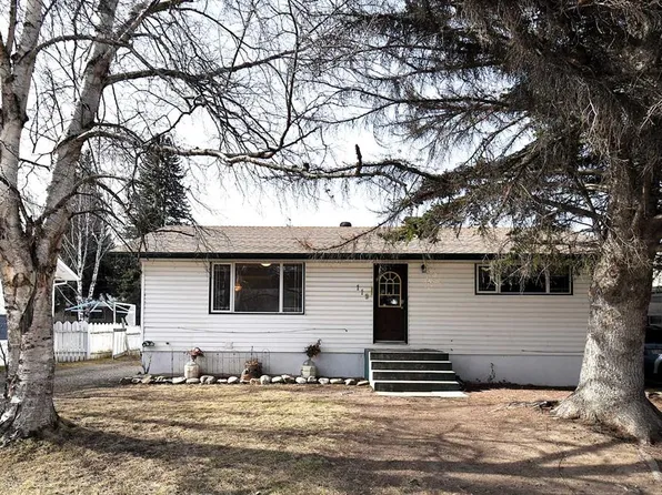 119 S Lodgepole Dr, Hinton, AB T7V 1E4