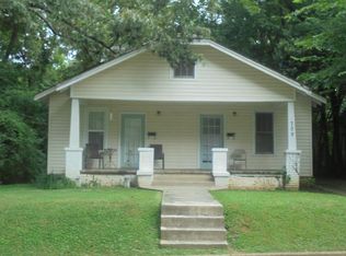 709 Park St, Paris, TN 38242