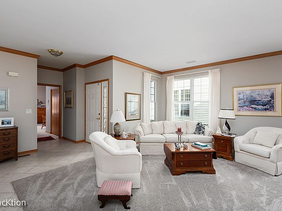 3rd image of 16247 Goose Lake Dr