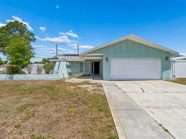 13691 Serena Dr, Largo, FL 33774