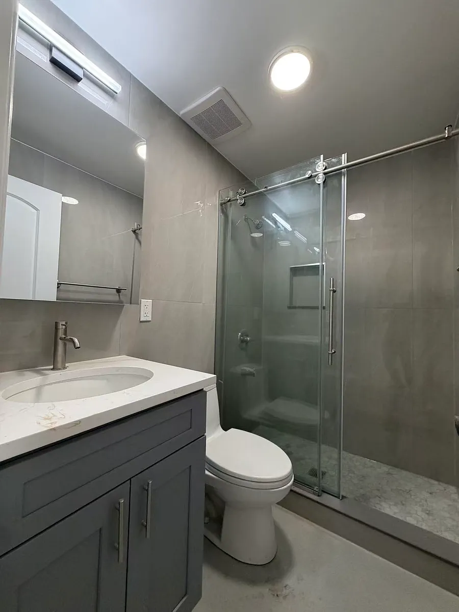 Building Photo - 447 72nd St #2