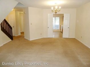113 Woodbridge Ln, Chapel Hill, NC 27514