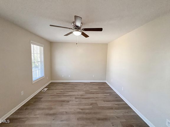 3rd image of 85 Elmbrook Ct