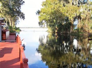 2577 County Road 448, Lake Panasoffkee, FL 33538