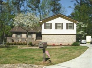4218 Bonaparte Ct, Tucker, GA