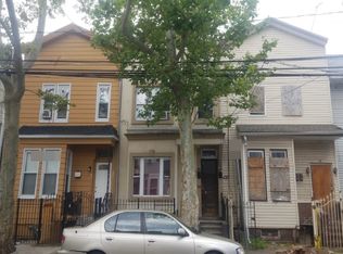 92 Garside St, Newark, NJ 07104