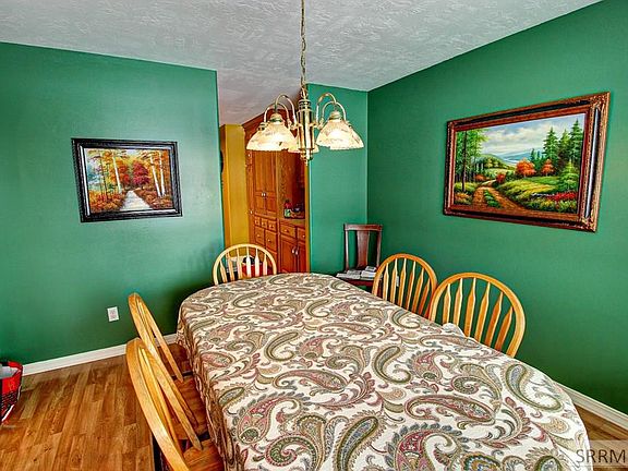 5th image of 3838 W Mountain View Dr