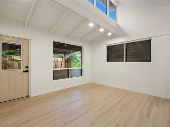 3567 Baldwin Ave, Makawao, HI 96768