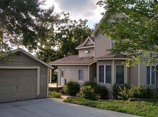 911 2nd St, Hudson, WI 54016