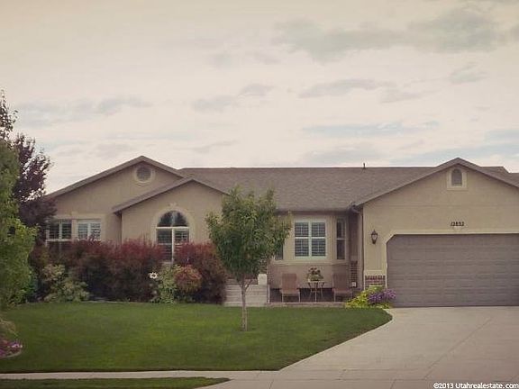 2nd image of 12832 S Zuni Dr