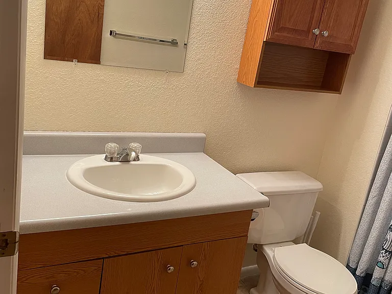 1705 Sanders Dr #D — Photo 6