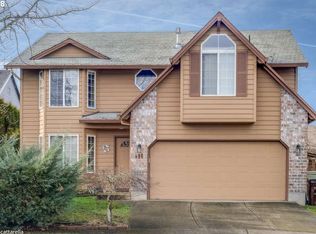 835 SE 68th Pl, Hillsboro, OR 97123