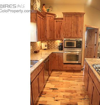 3rd image of 8636 Blackwood Dr