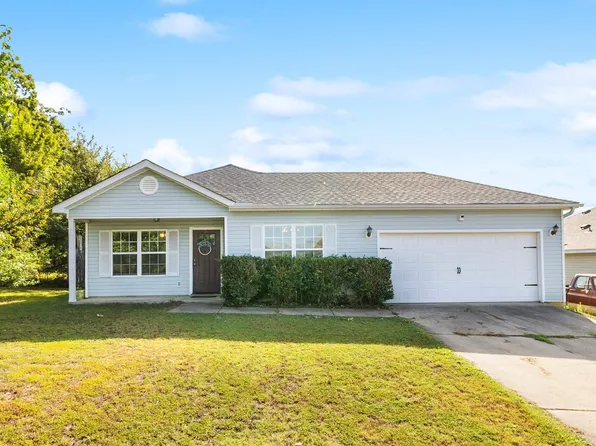 1202 Meadows Dr, Benton, AR 72019