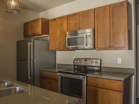 Kitchen - Close View