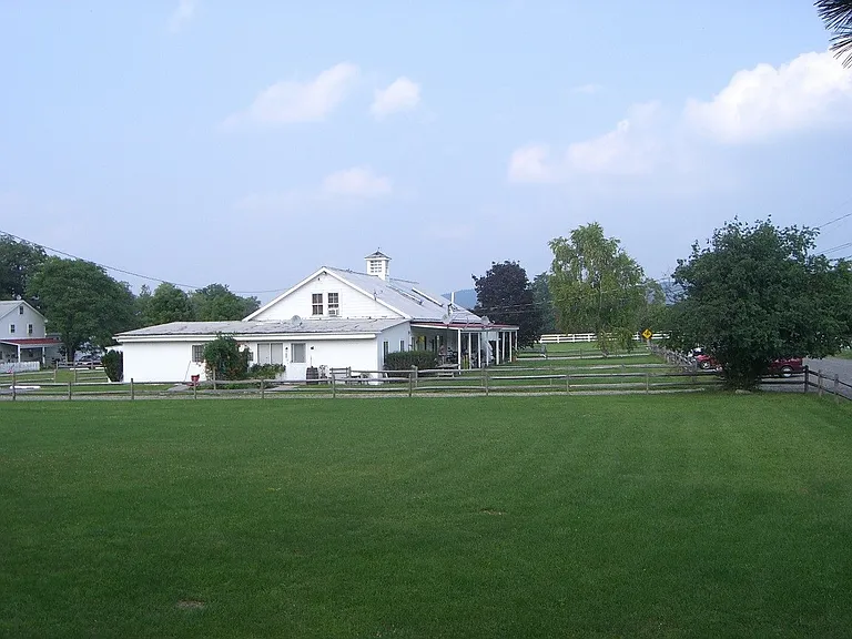 17 Daniele Ln #29 — Photo 1