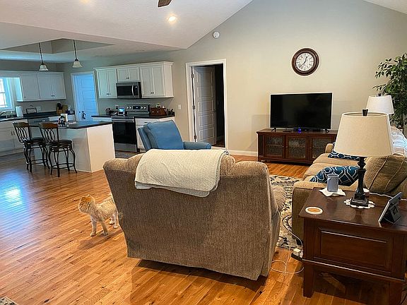 Living/Kitchen/Dining