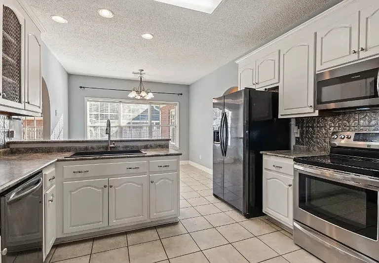 1803 Collier Way — Photo 12