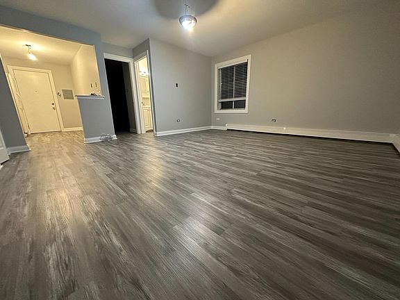 5th image of 810 Piper Ln #1A