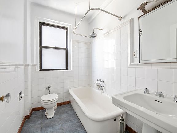 5th image of 2480 Broadway #6H