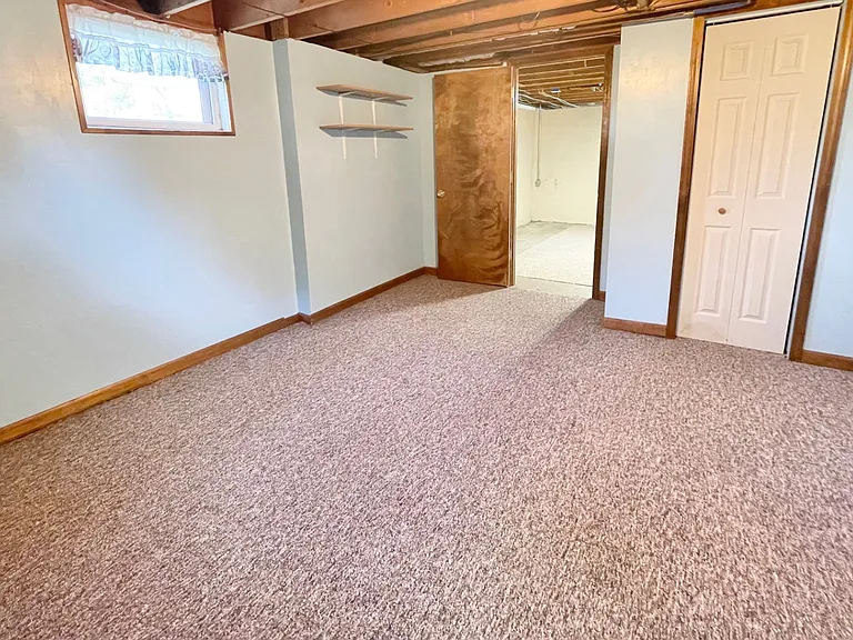 9450 Singleton Rd — Photo 15
