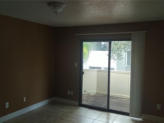 3rd image of 8628 Postwood Cir Unit 201