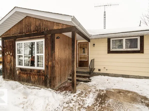 5016 47th St, Myrnam, AB T0B 3K0