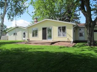 W10312 Sunny Point Rd, Beaver dam, WI 53916