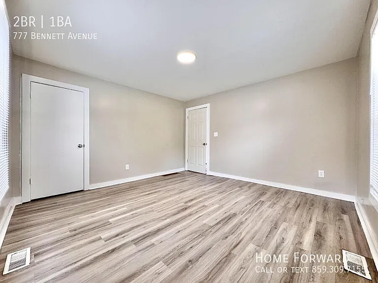 777 Bennett Ave — Photo 8