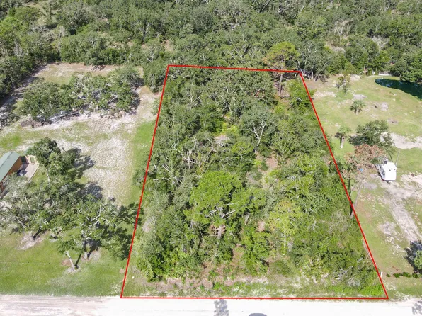 Breeze Dr, Perry, FL 32348