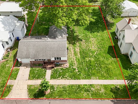 2nd image of 316 Macon St