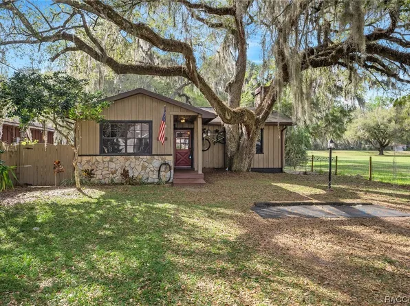 7020 S Lloyd Ter, Floral City, FL 34436