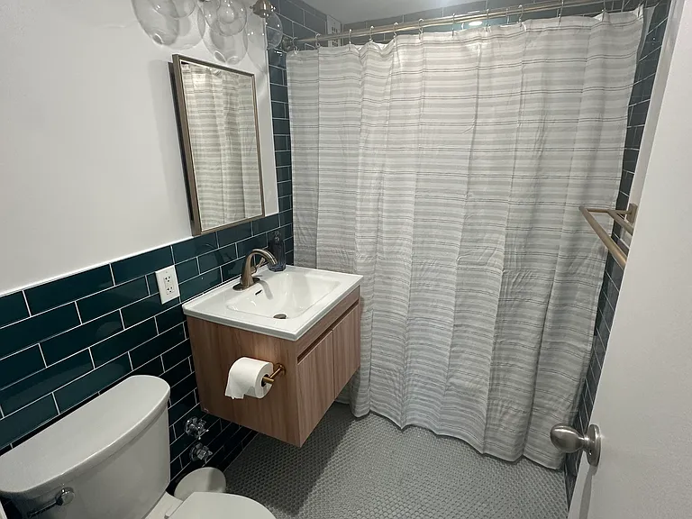 301 Beech St #9D — Photo 13