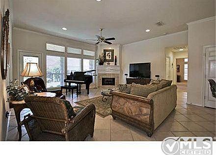 5th image of 10517 Stonehill Dr