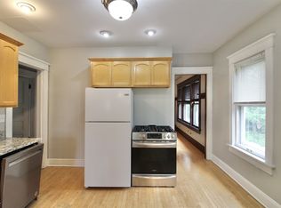 3476 N Newhall St, Milwaukee, WI 53211