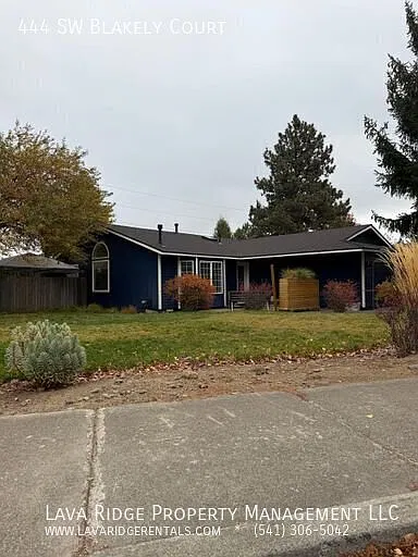 3 bed, 1318 sqft, $3,200 — Photo 1