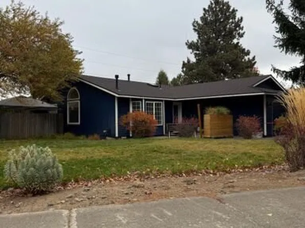 444 SW Blakely Ct, Bend, OR 97702
