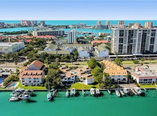 311 Island Way APT 202, Clearwater, FL 33767