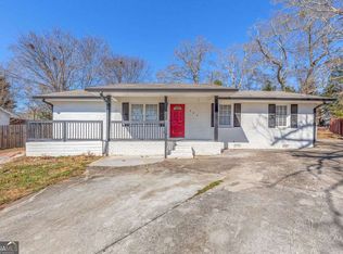 206 E 5th Ave, Winder, GA 30680